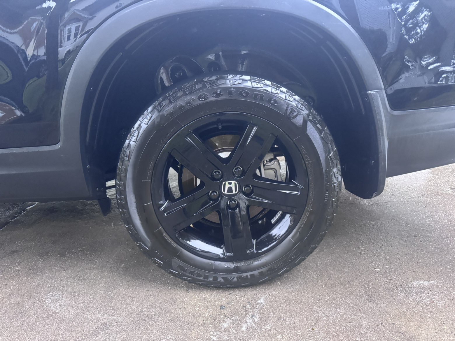 Regina G.'s Exterior detail · Honda Ridgeline (4)